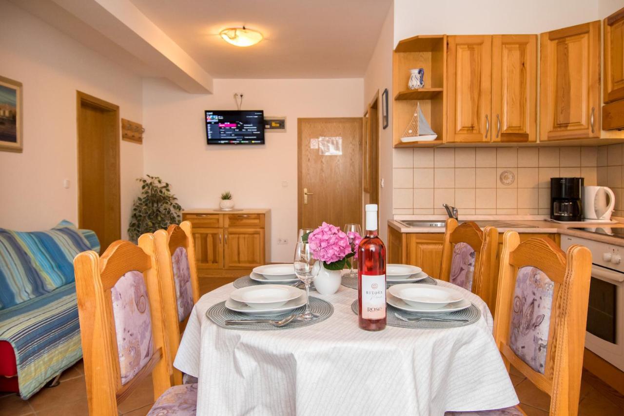Bed And Breakfast Ritosa Poreč Eksteriør billede
