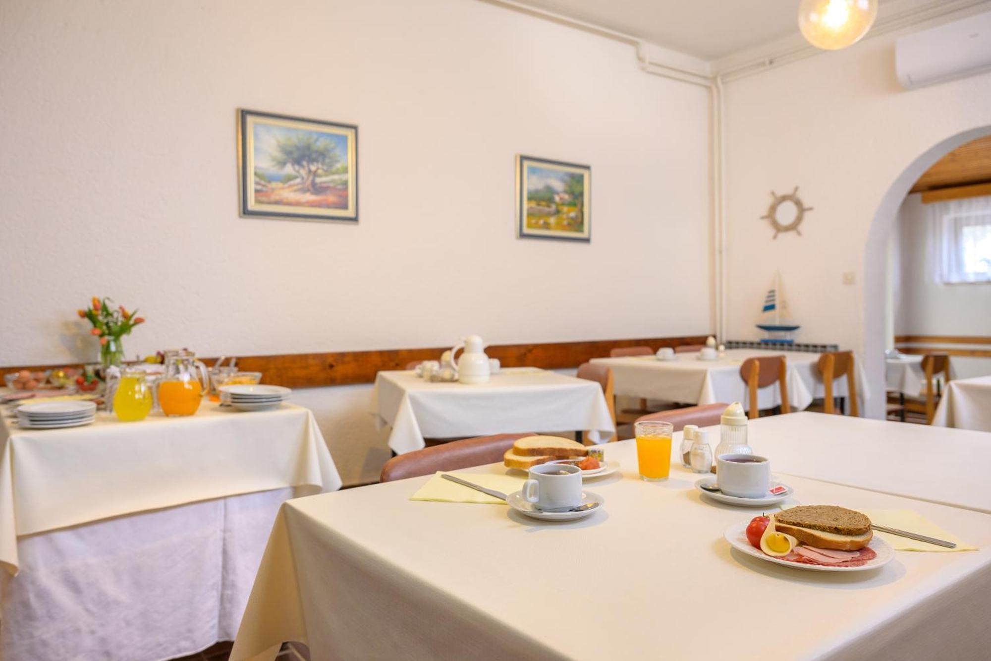 Bed And Breakfast Ritosa Poreč Eksteriør billede